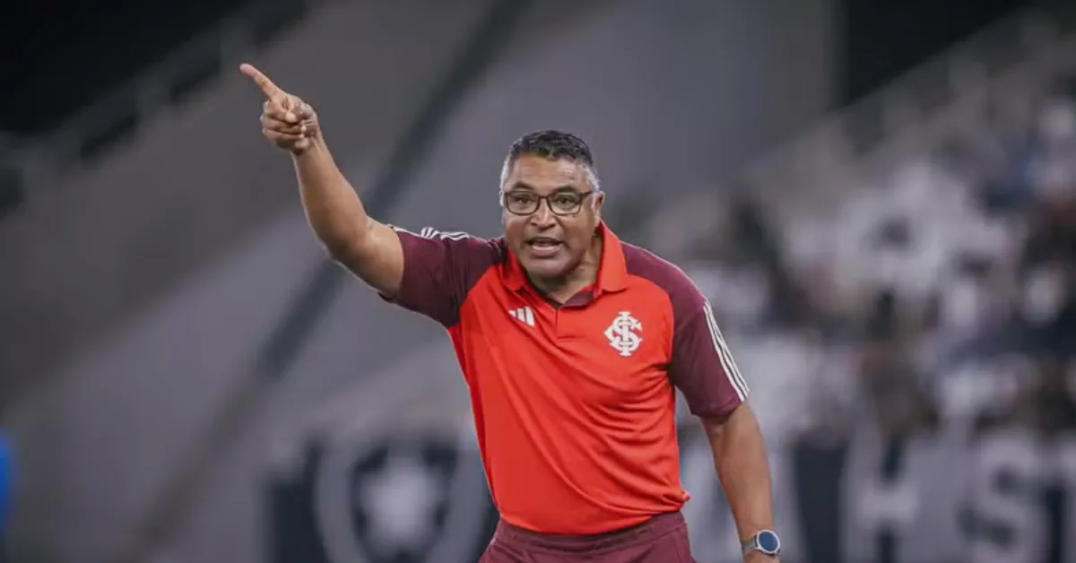 Roger Machado: Quebrando Recordes e Mirando o Topo do Brasileirão - Inter