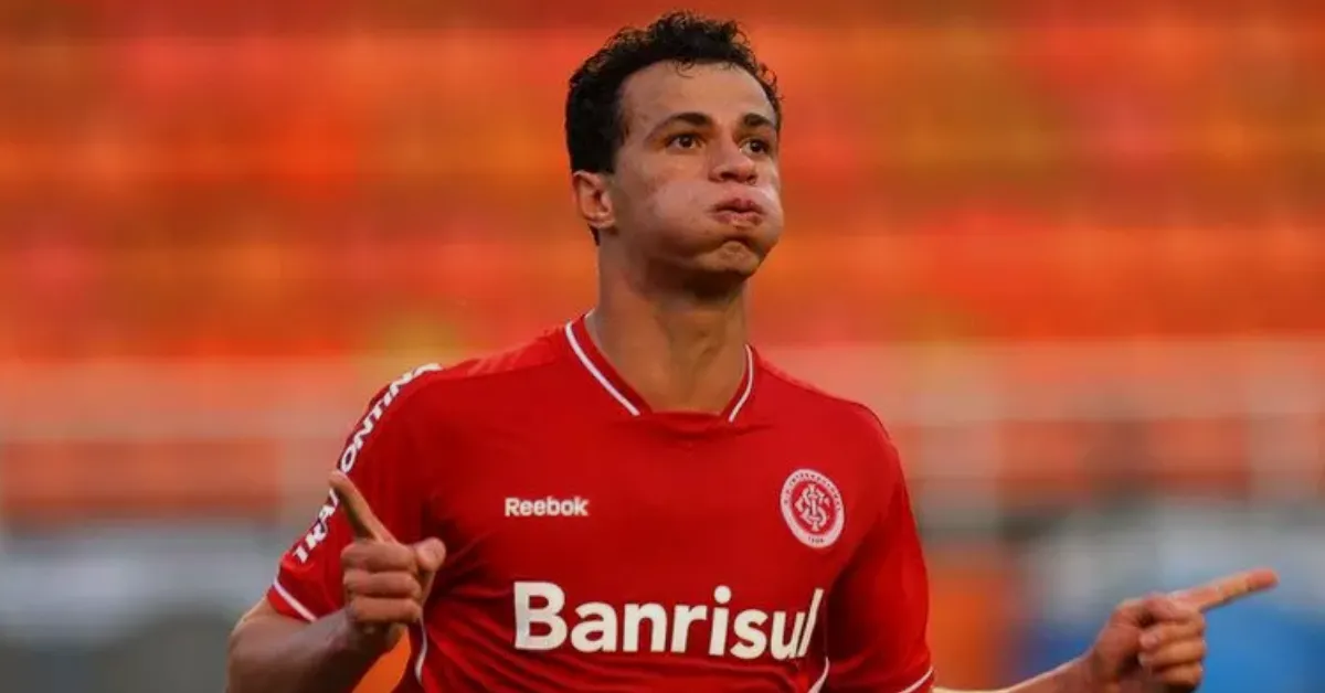 Leandro Damião busca despedida no Internacional: Um olhar sobre sua trajetória e ambições